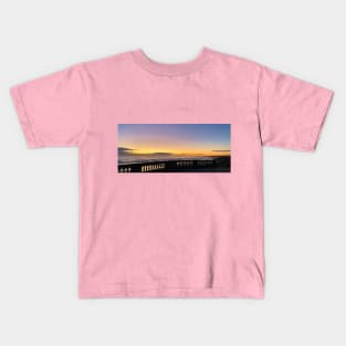 North Sea Sunrise over the Balustrade - Panorama Kids T-Shirt